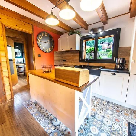 F'amis Lodge, 10p Avec Baby-foot * קורנימו