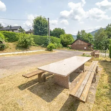 F'amis Lodge, 10p Avec Baby-foot