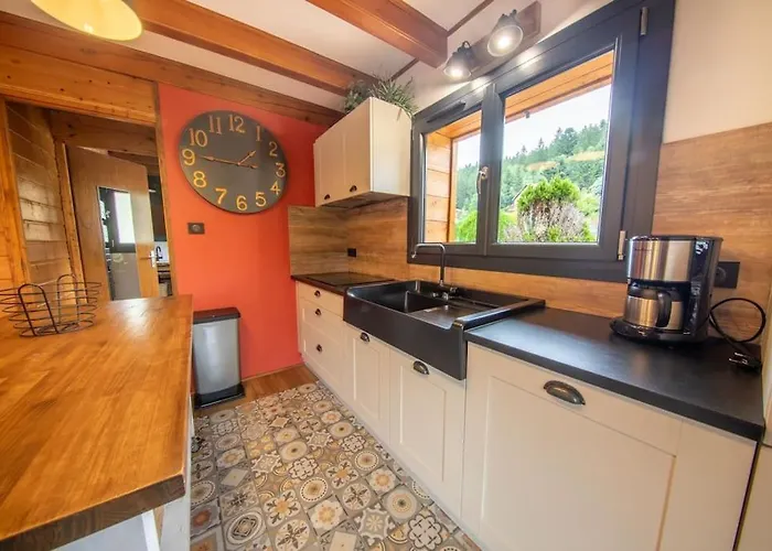 F'amis Lodge, 10p Avec Baby-foot