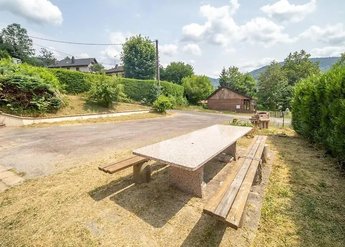 F'amis Lodge, 10p Avec Baby-foot